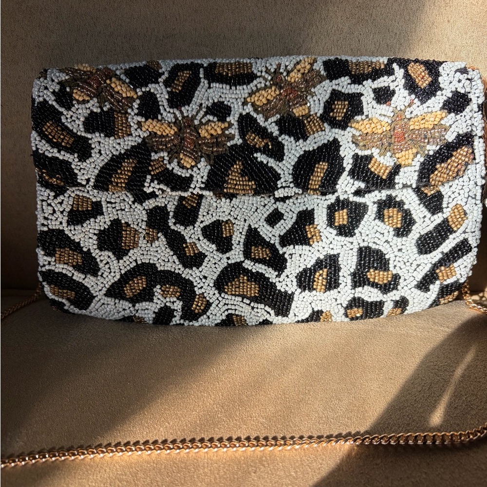 Crossbody Bag Cheetah and Bee print!